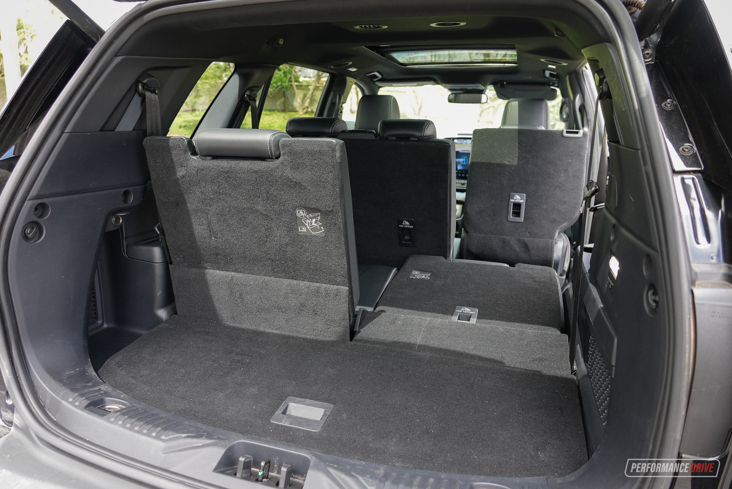 2023 Ford Everest Platinum-boot space – PerformanceDrive