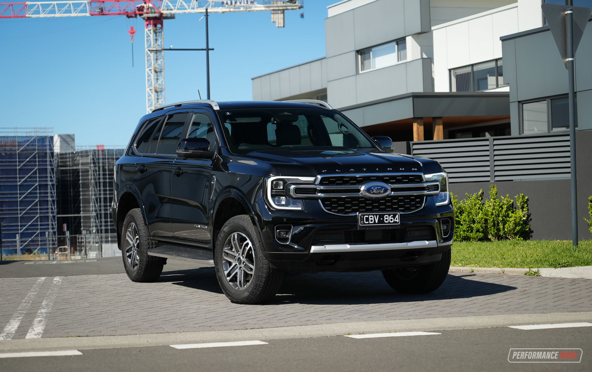 2023 Ford Everest Platinum-front Grile – Performancedrive