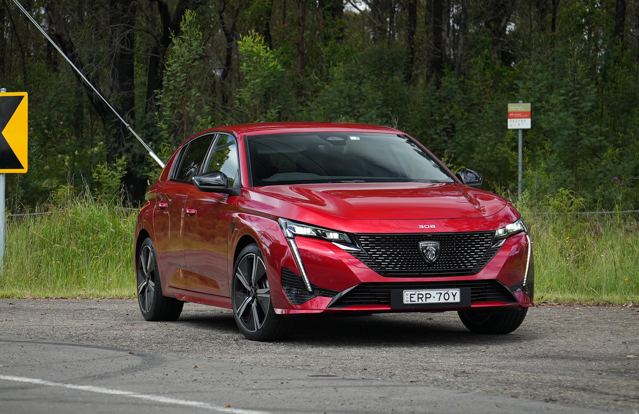 2023 Peugeot 308 GT review – hatch & wagon (video)