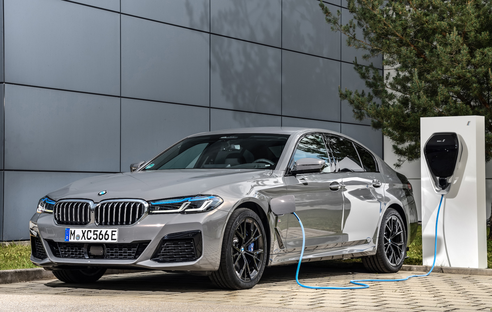 2024 BMW 5 Series Prices and Specs Revealed, Arrives Late 2023
