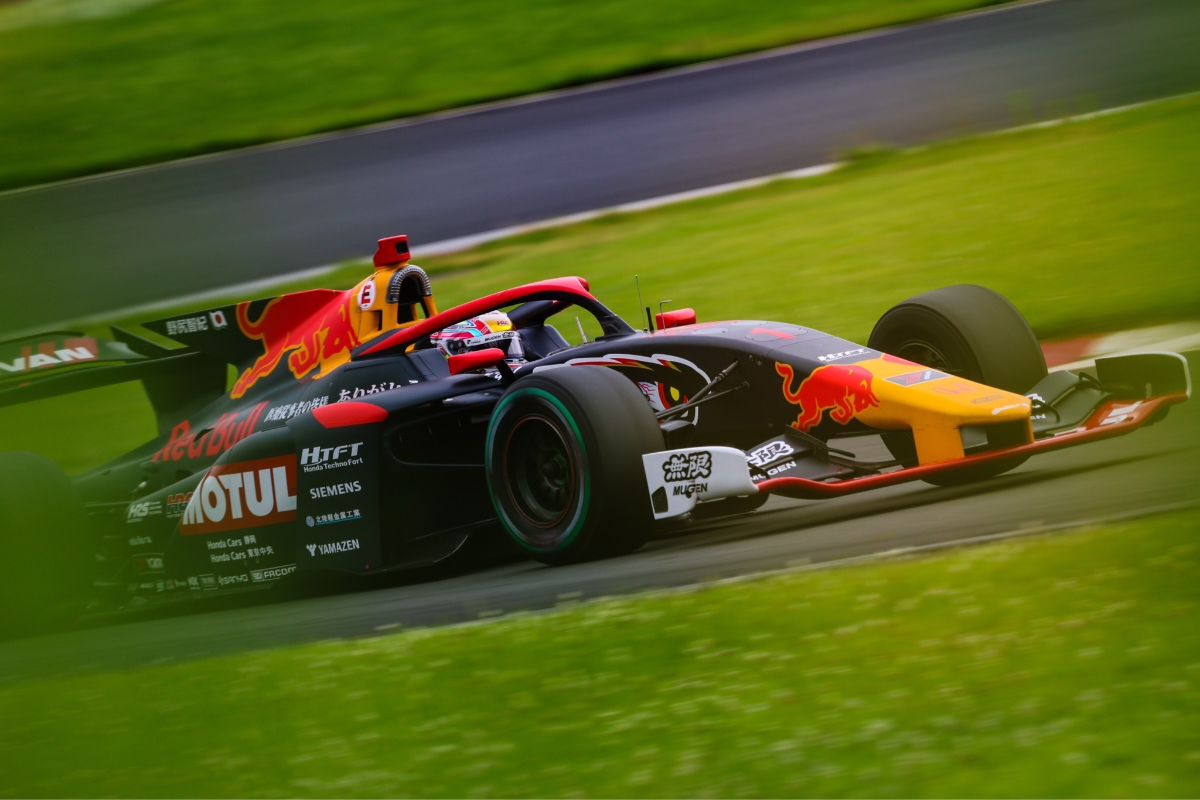 Liam Lawson Takes Third Super Formula Win at Fuji Speedway