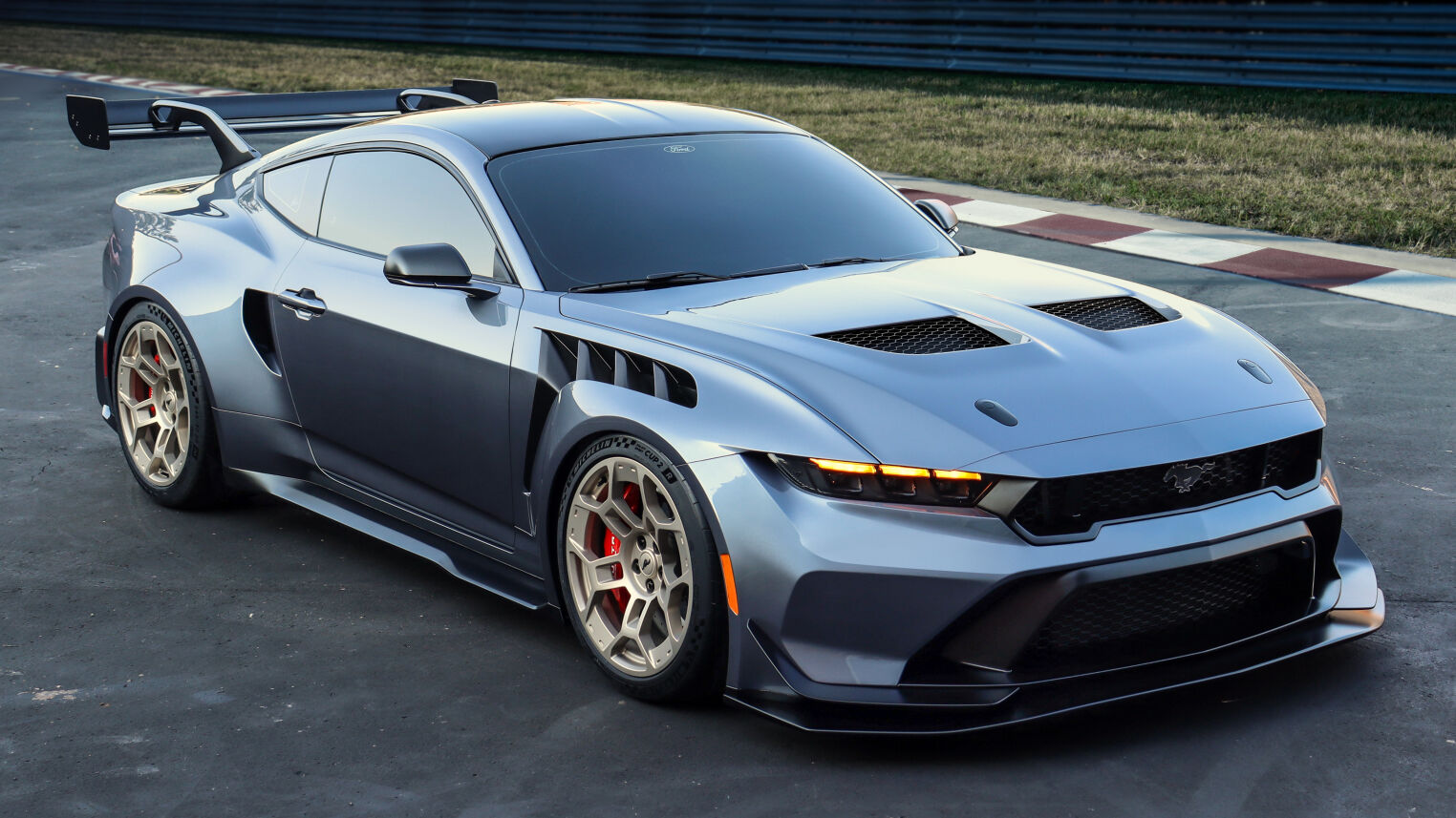 Ford Unveils 2025 Mustang GTD Road-Legal Racer with 595kW Supercharged V8