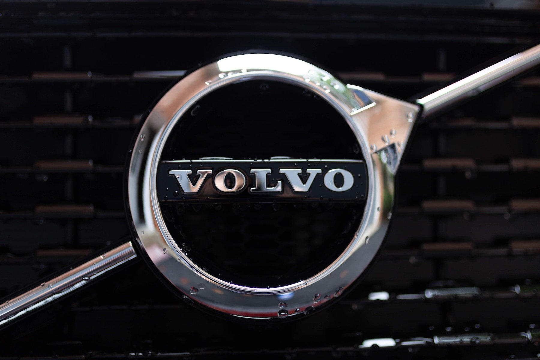 Volvo Calls it Quits on Diesel Powertrains in 2024 Ahead of All-Electric Future